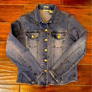 St. John's Bay denim blue jean jacket. Size medium.